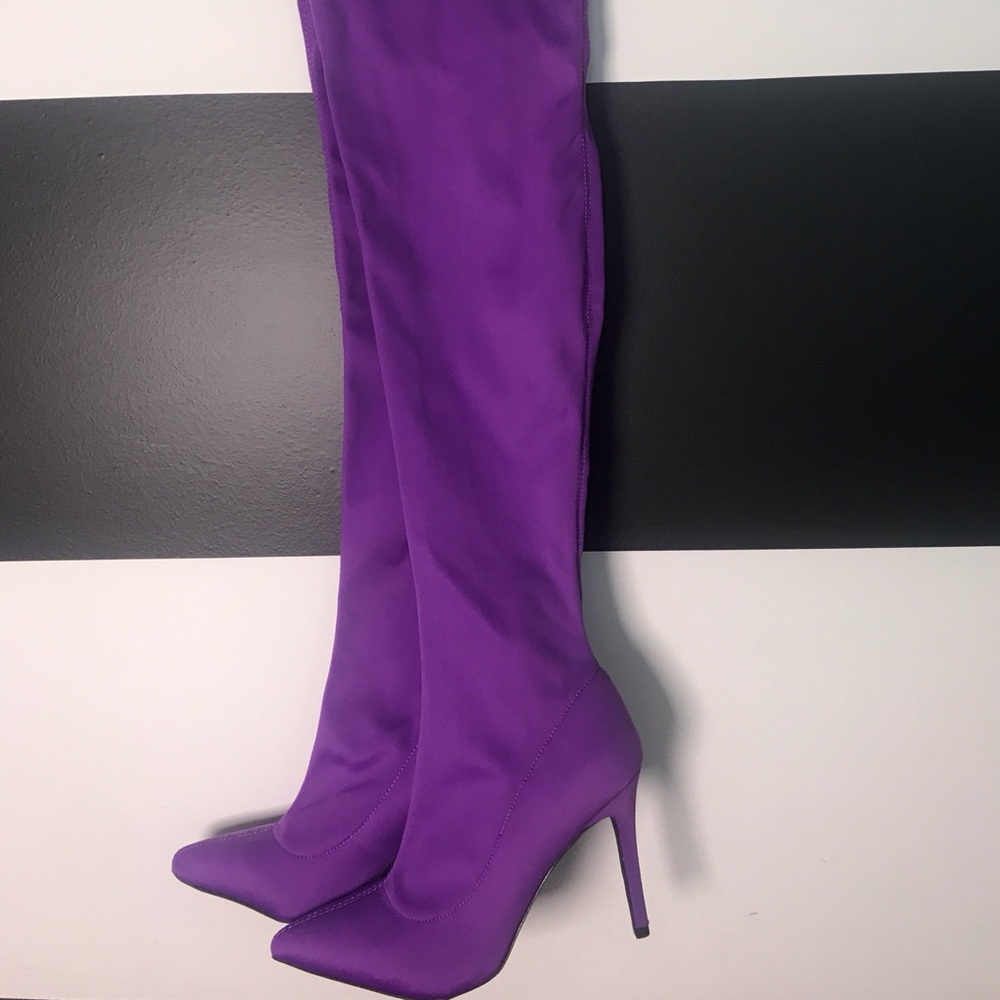 New! Thigh High Boot Purple Stretch Size 8